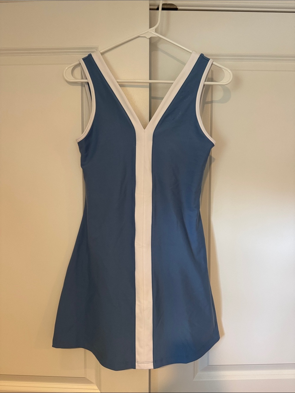 YPB S V‑Neck Tennis Dress